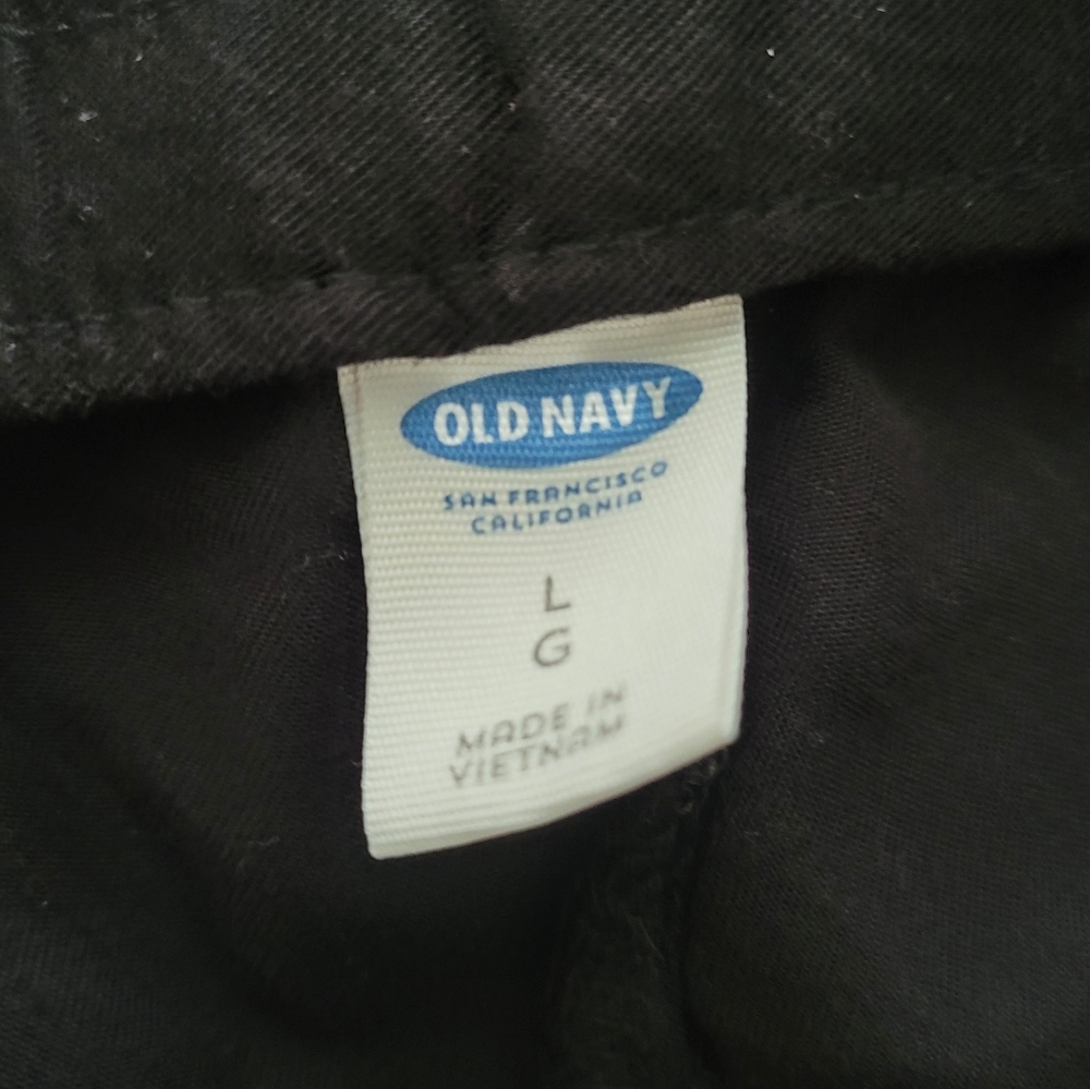 Old Navy Shorts - Picture 5 of 5